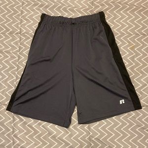 Russell Men’s At-The-Knee Athletic Shorts with drawstring / spandex waist Small